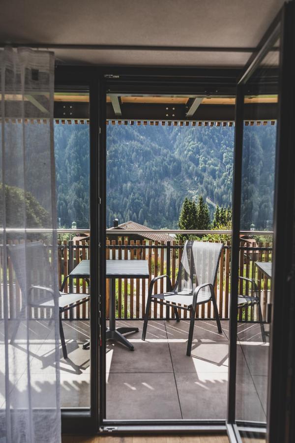 Aparthotel Tante Anna - Retreats Mit Weitblick St. Gallenkirch Zewnętrze zdjęcie