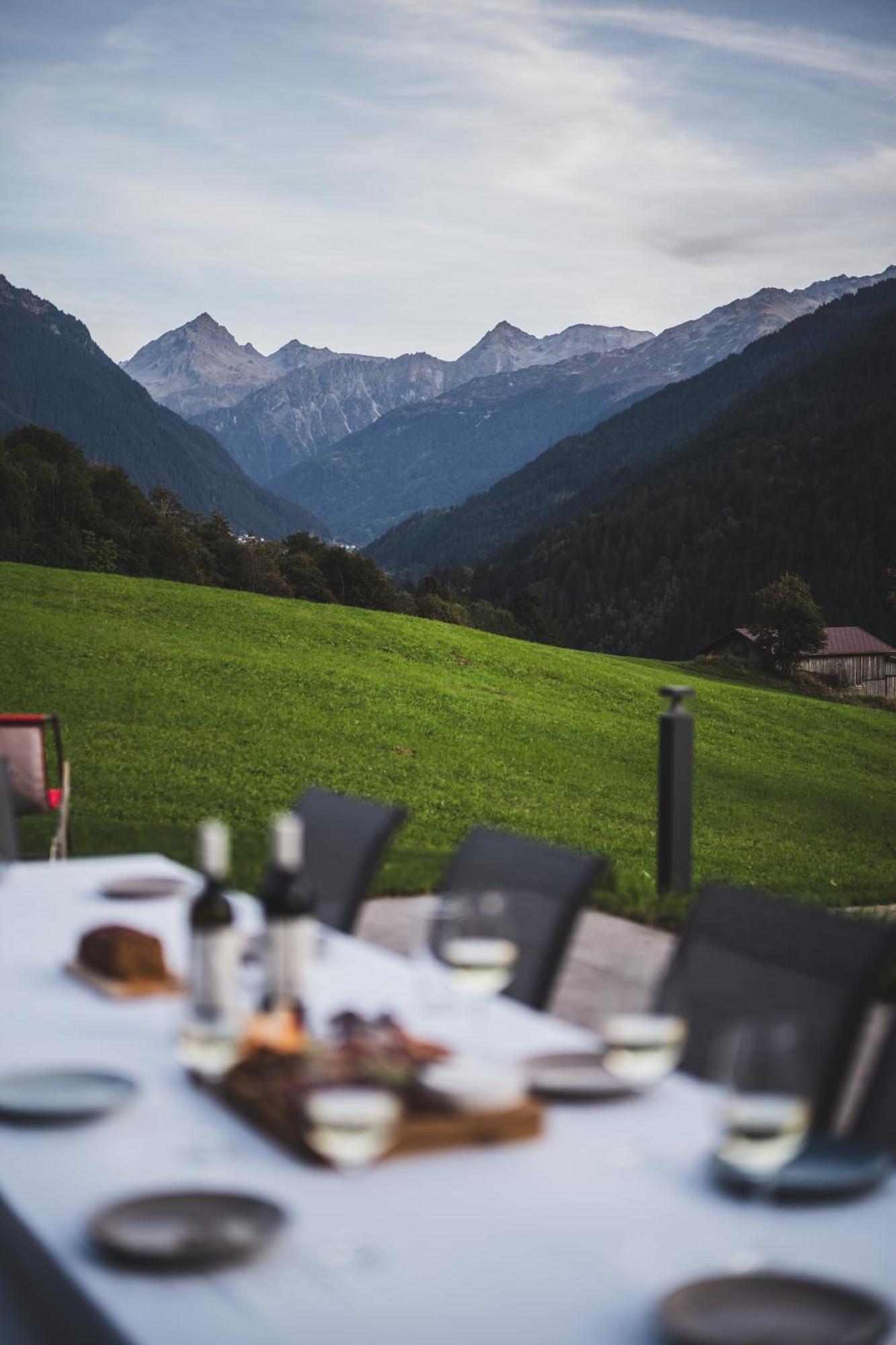 Aparthotel Tante Anna - Retreats Mit Weitblick St. Gallenkirch Zewnętrze zdjęcie